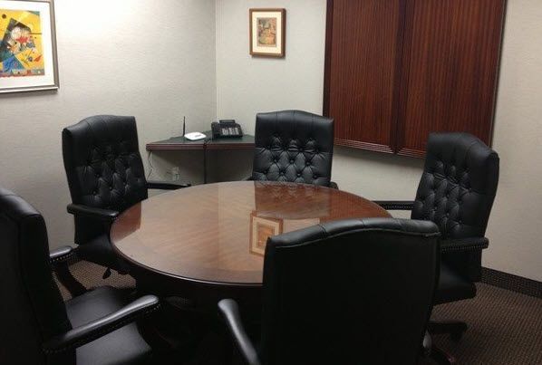 Exec Small room.jpg Exec Small room.jpg