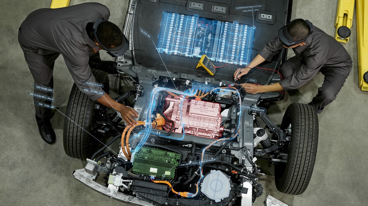 1. Visual overlays and markers hover over the next step, using visual reinforcements to help improve muscle memory and reduce downtime.