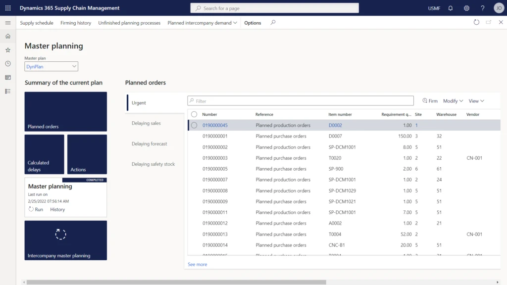 Screenshot of the Dynamics 365 Supply Chain Management interface, displaying Planned orders on the Master planning screen.